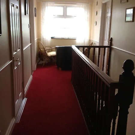 فندق مبيت وإفطار Brownes Emlagh East