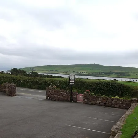 Alojamento de Acomodação e Pequeno-almoço Brownes 4*