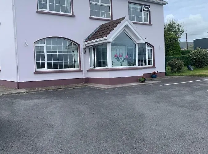 Brownes B&B Emlagh East