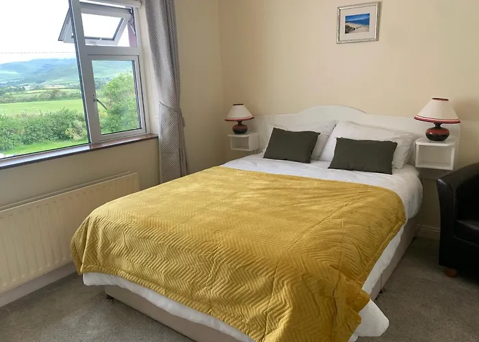 Bed & Breakfast Brownes Emlagh East