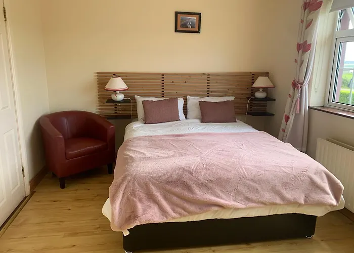 B&B Brownes Emlagh East