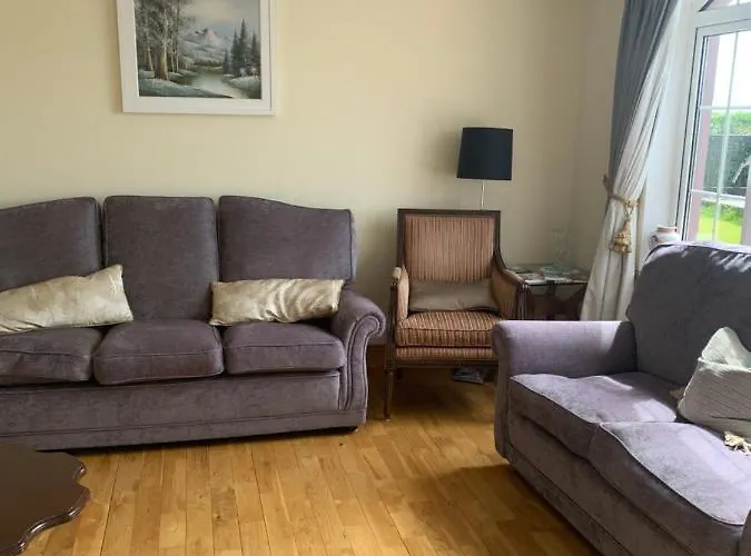Brownes B&B Emlagh East