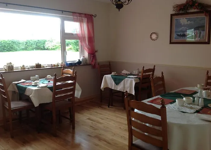 Brownes Bed & Breakfast 4*