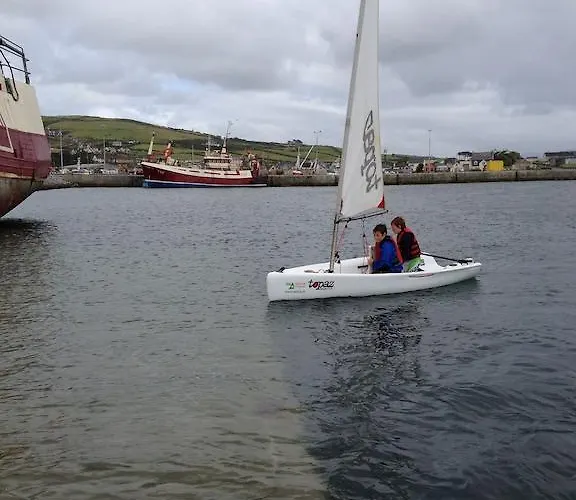 B&B Brownes Emlagh East