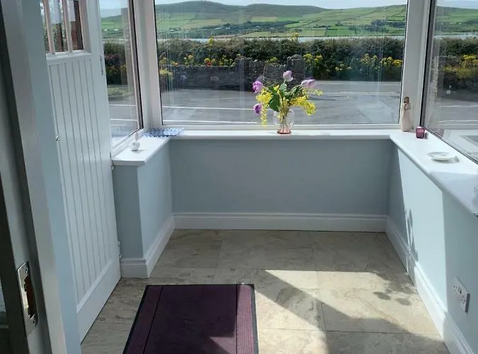 Brownes 4* Emlagh East